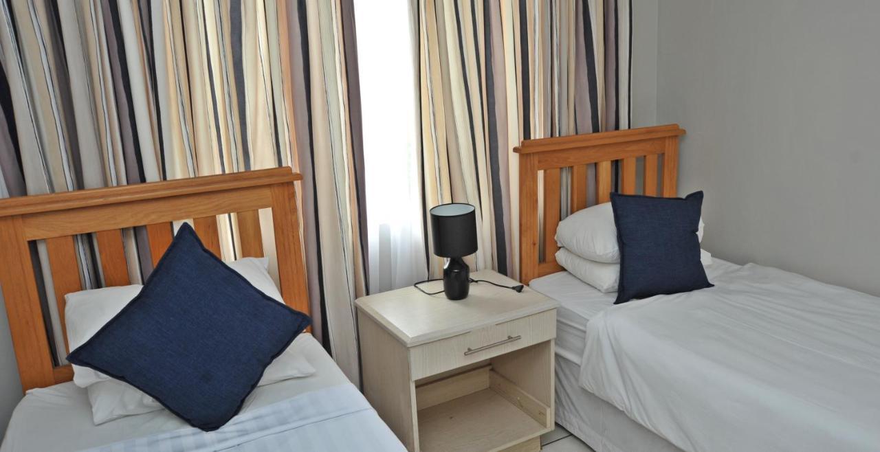 Sunrise Beach Resort Amanzimtoti Exteriör bild