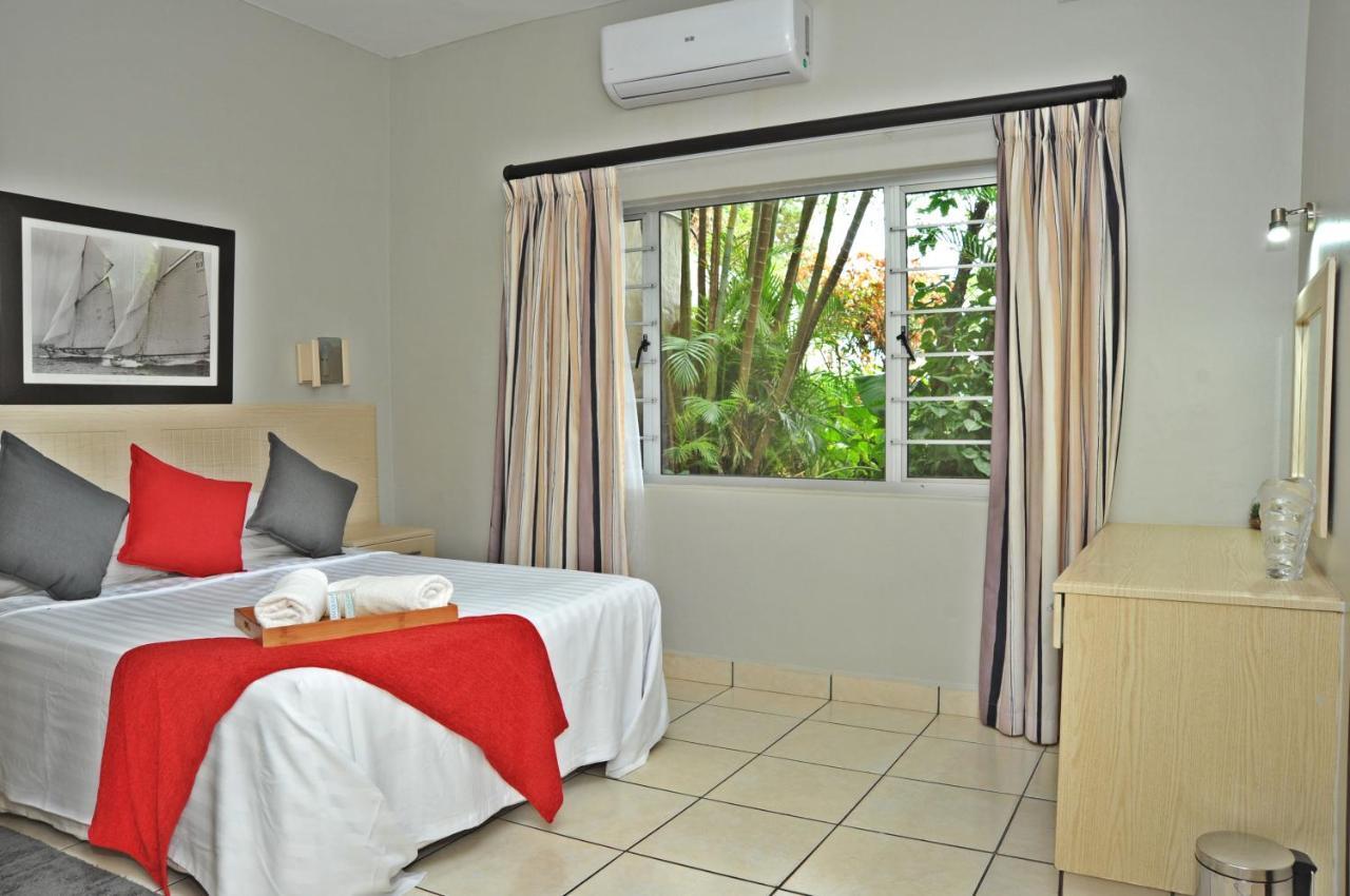 Sunrise Beach Resort Amanzimtoti Exteriör bild